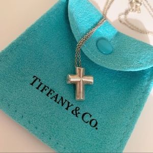 Tiffany & Co Paloma Picasso Silver Cross
